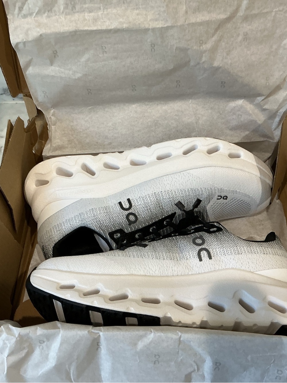 On Running Cloudtilt Black / Ivory Women